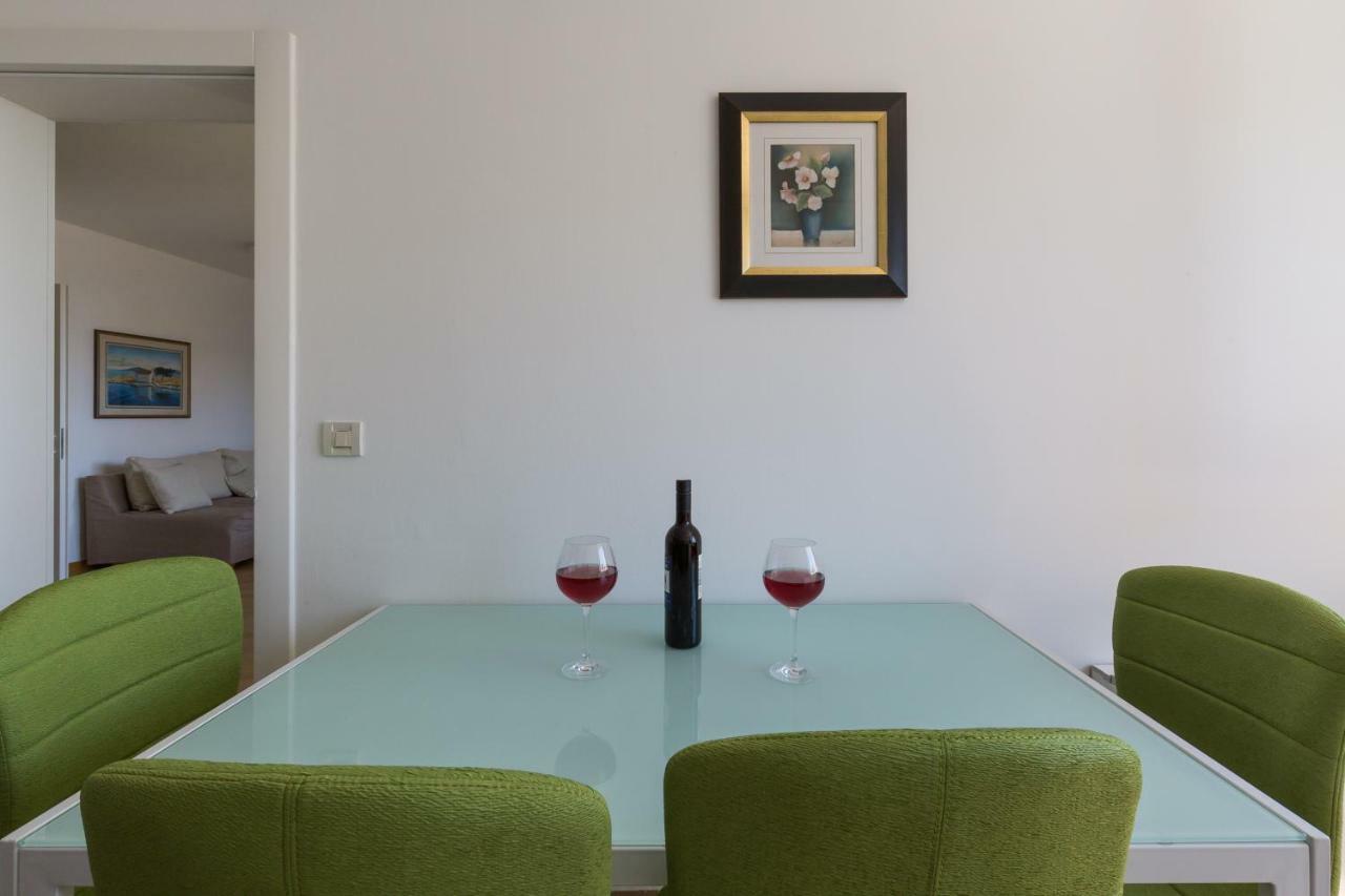 Apartment Pavic - Private Parking Zadar Exterior foto