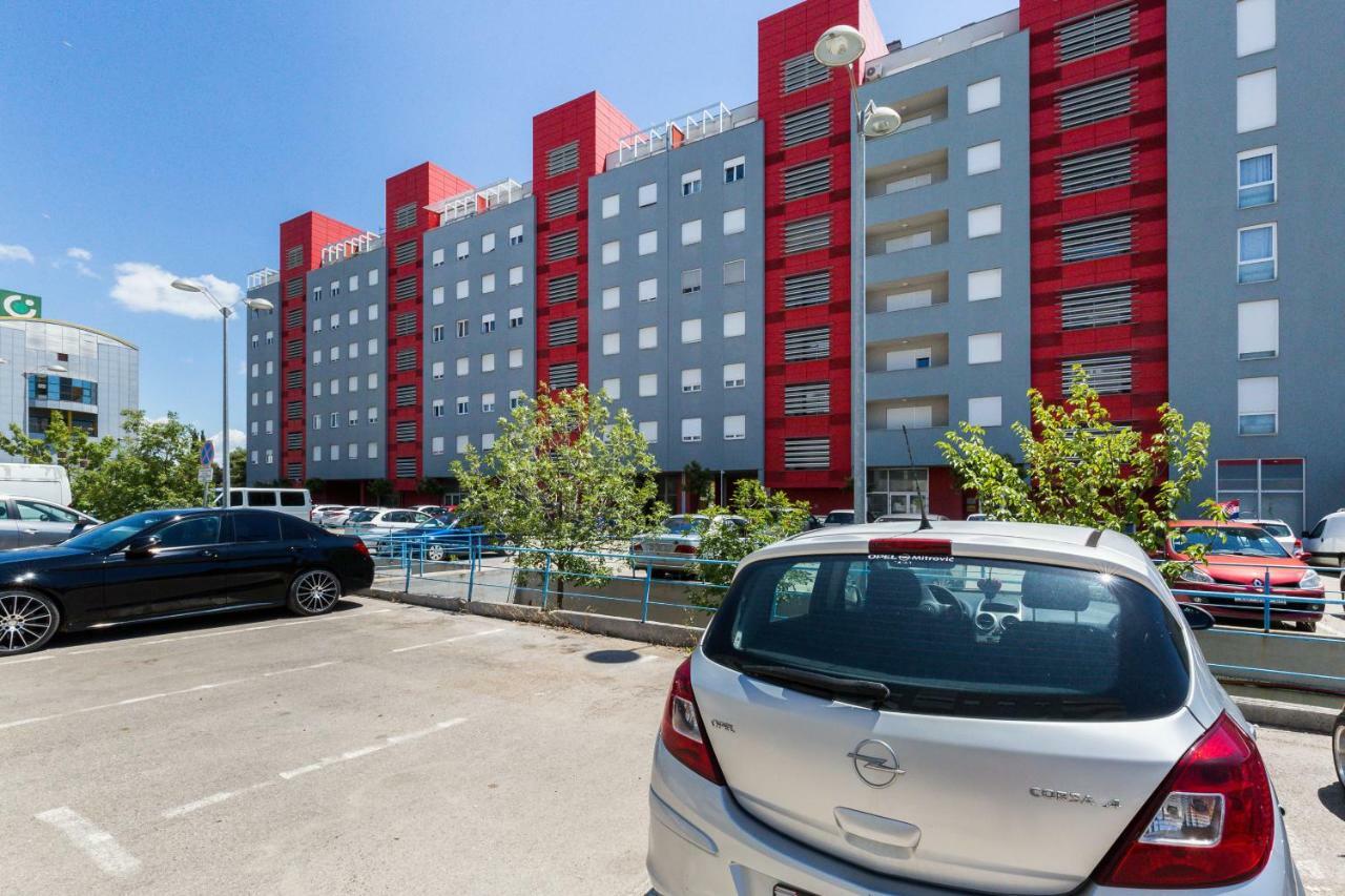 Apartment Pavic - Private Parking Zadar Exterior foto