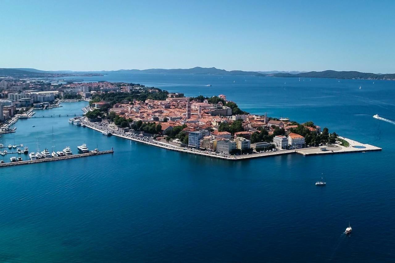 Apartment Pavic - Private Parking Zadar Exterior foto