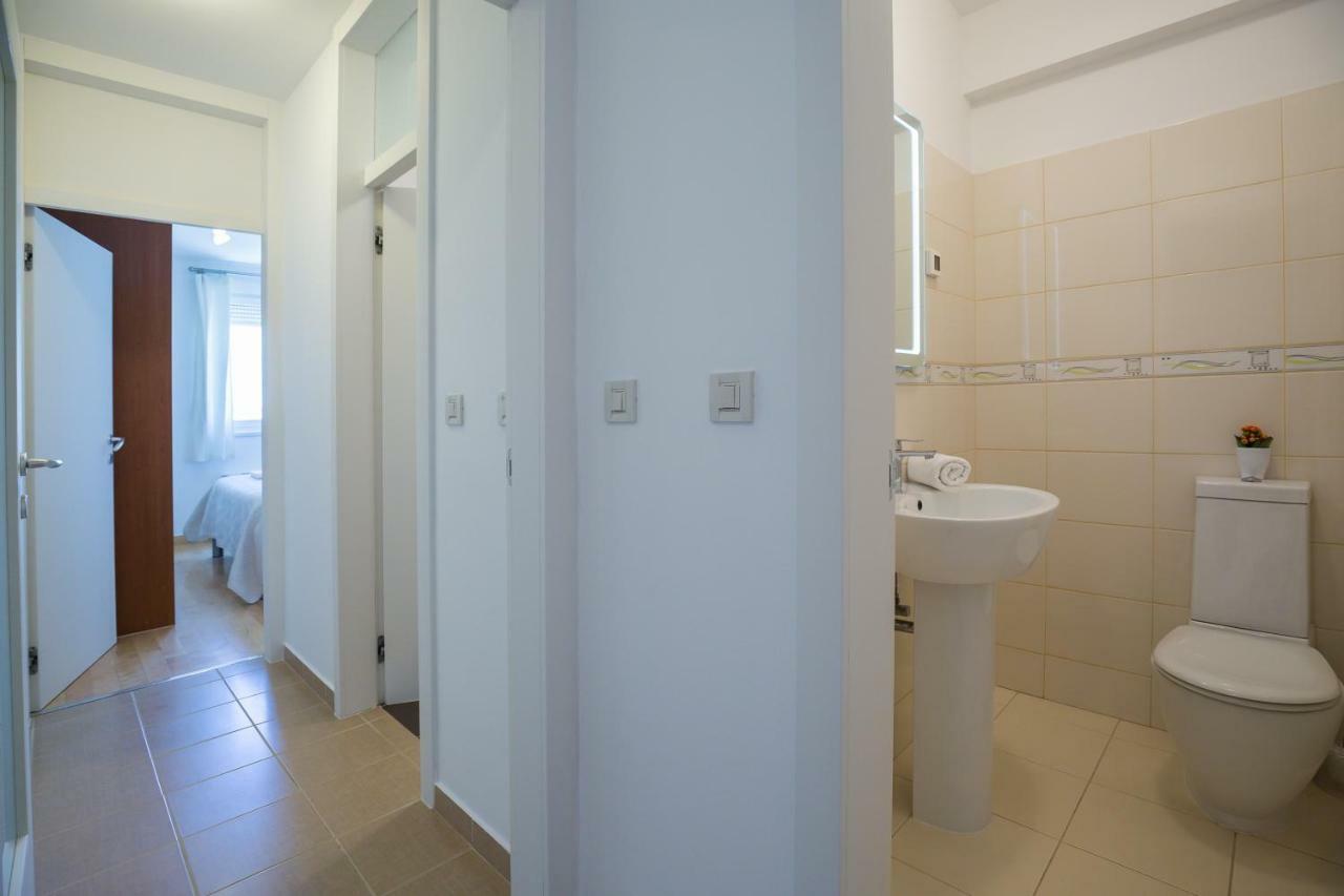 Apartment Pavic - Private Parking Zadar Exterior foto